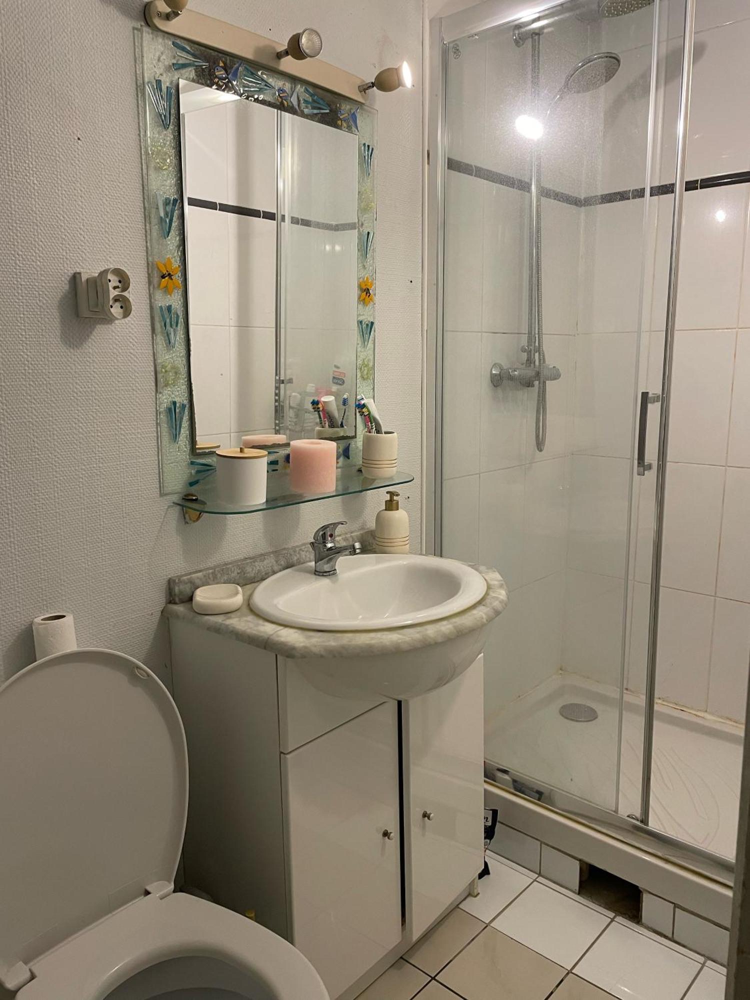 Au Bas De Montmartre ! Apartment Париж Екстериор снимка