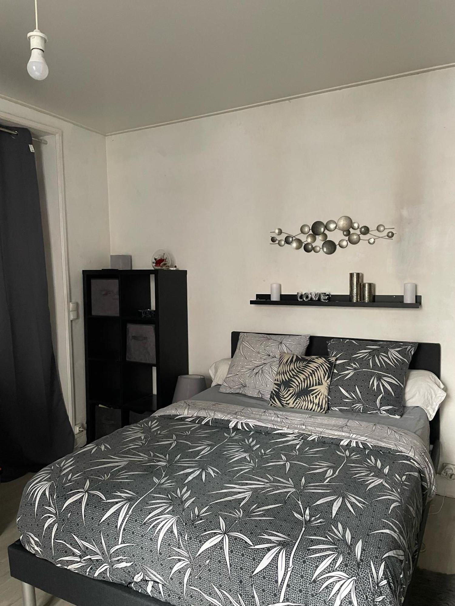 Au Bas De Montmartre ! Apartment Париж Екстериор снимка