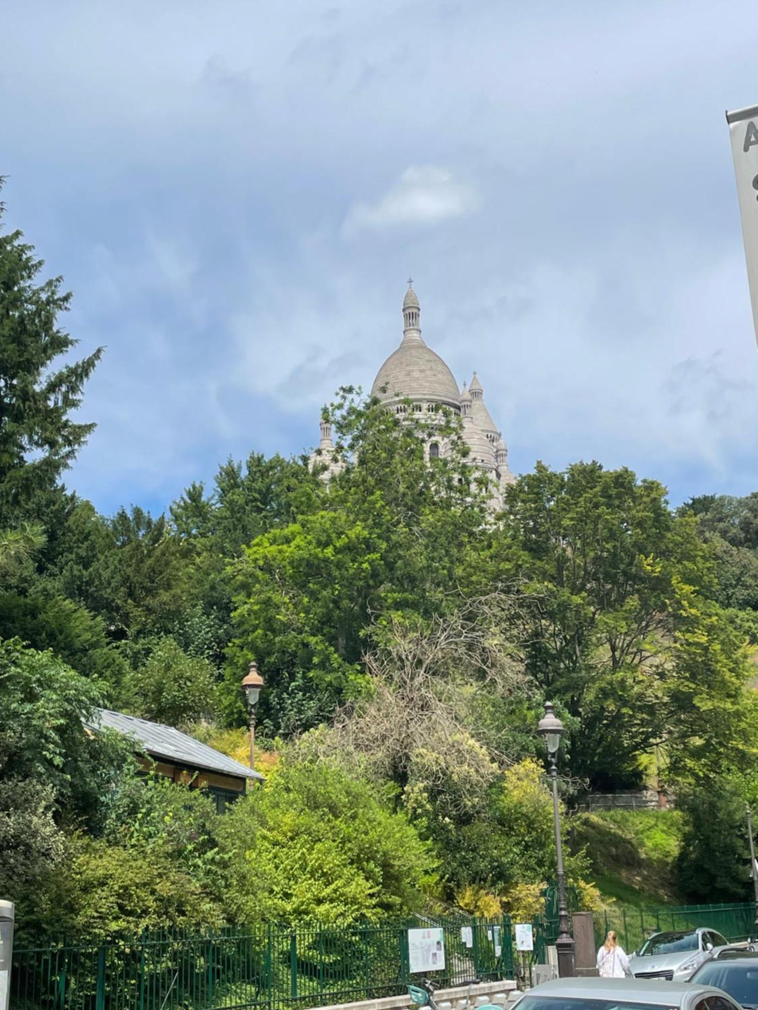 Au Bas De Montmartre ! Apartment Париж Екстериор снимка